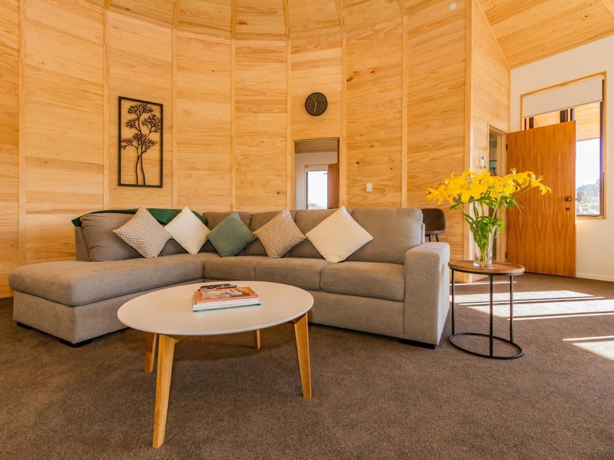 Heavenly Spa Views - Ohakune Holiday Home Bagian luar foto